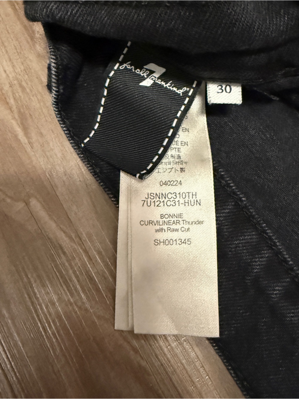 7 For All Mankind Bonnie Curvilinear Barrel Jeans 30 Thunder Black $208 - Picture 8 of 11
